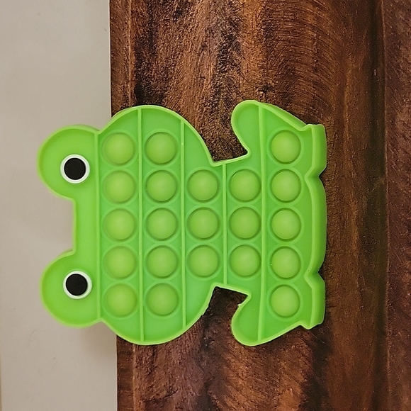 4 Piece Pop It / Fidget Bundle - Picture 2 of 8